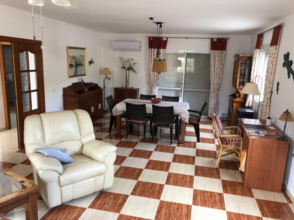 Casa Rosas Malaga